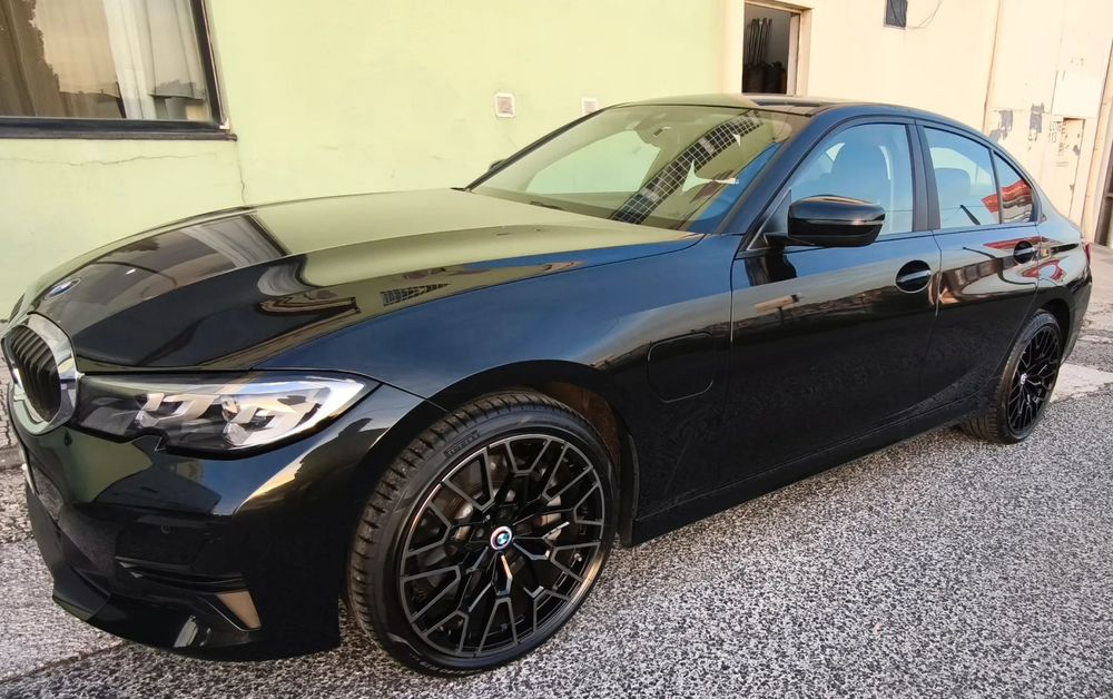 BMW 330 e Corporate Edition Auto