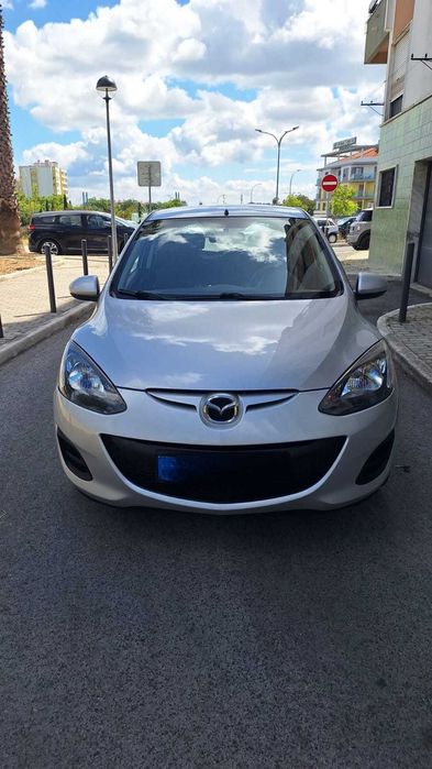 Mazda 2 1.3 Gasolina 2011 – 3 Portas – Económico e Fiável