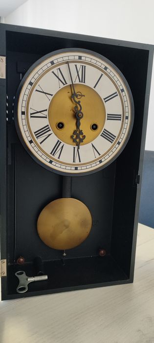 Zegar ścienny nakręcany Metron Antyk