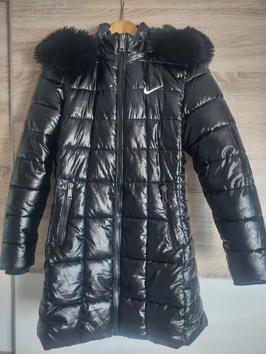 Płaszcz taliowany połysk