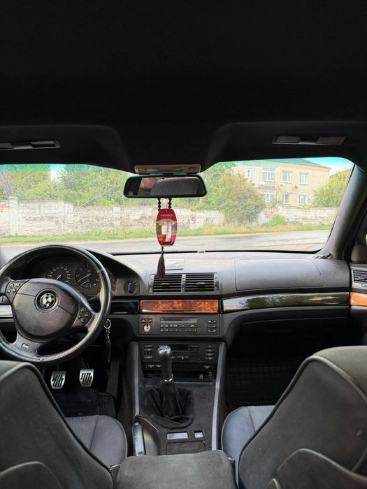 Продам бмв е39