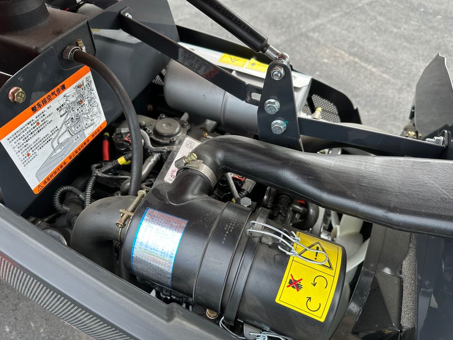 Трактор Hinomoto HM-275 / Трактор Хіномото НМ-275