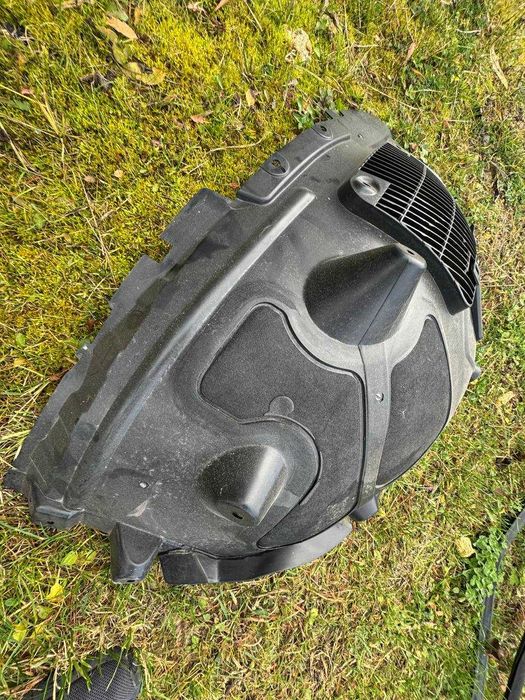 Передні частини підкрильників до BMW X5 G05 2019-2024 (ціна за шт.)