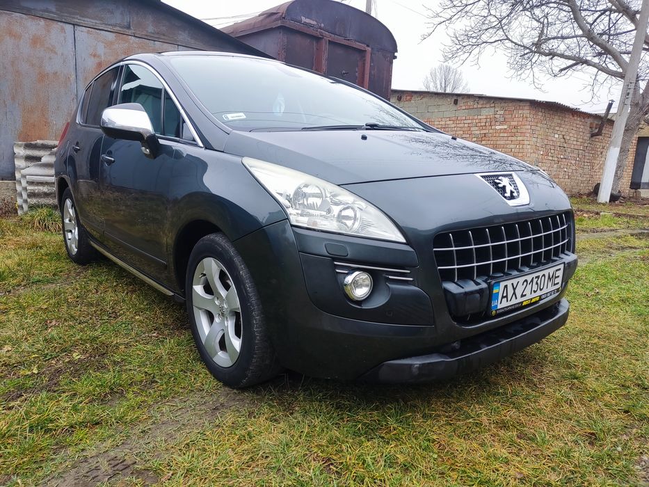 Peugeot 3008 2010 року