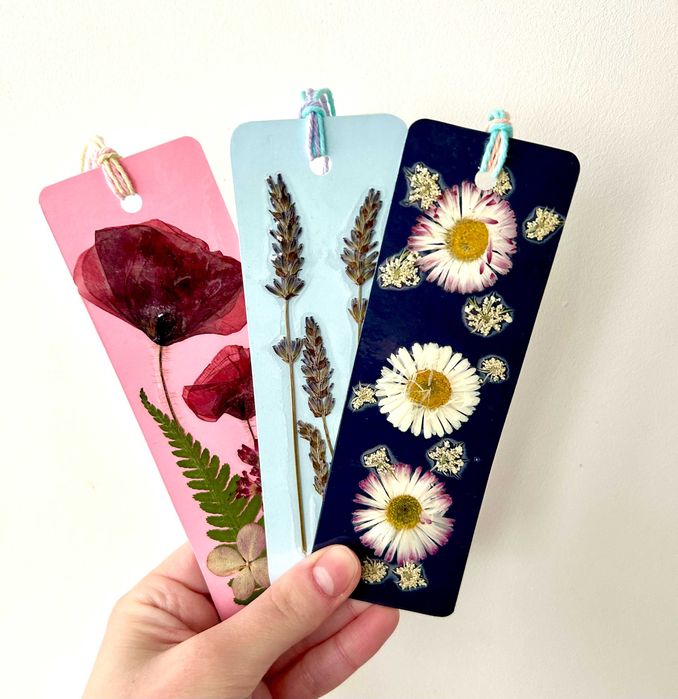 Zakładki do książki z suszonymi kwiatami 3 sztuki