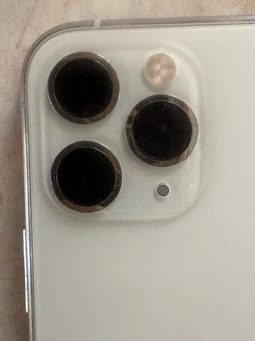 Apple Aiphone 11pro Gold