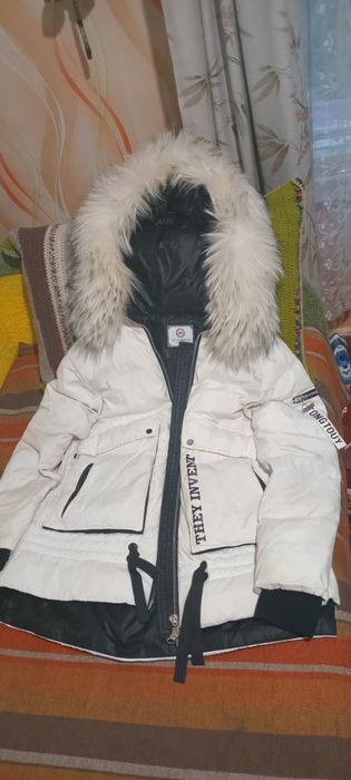 Зимняя теплая куртка