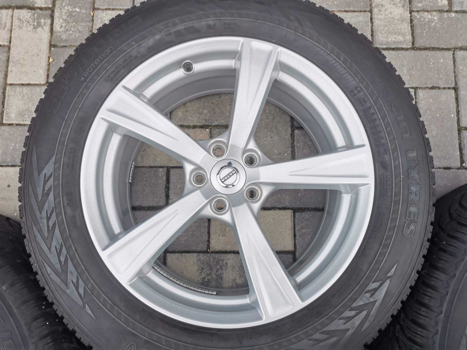 Felgi VOLVO XC90 8Jx18H2 5x108 ET42,5 TPMS