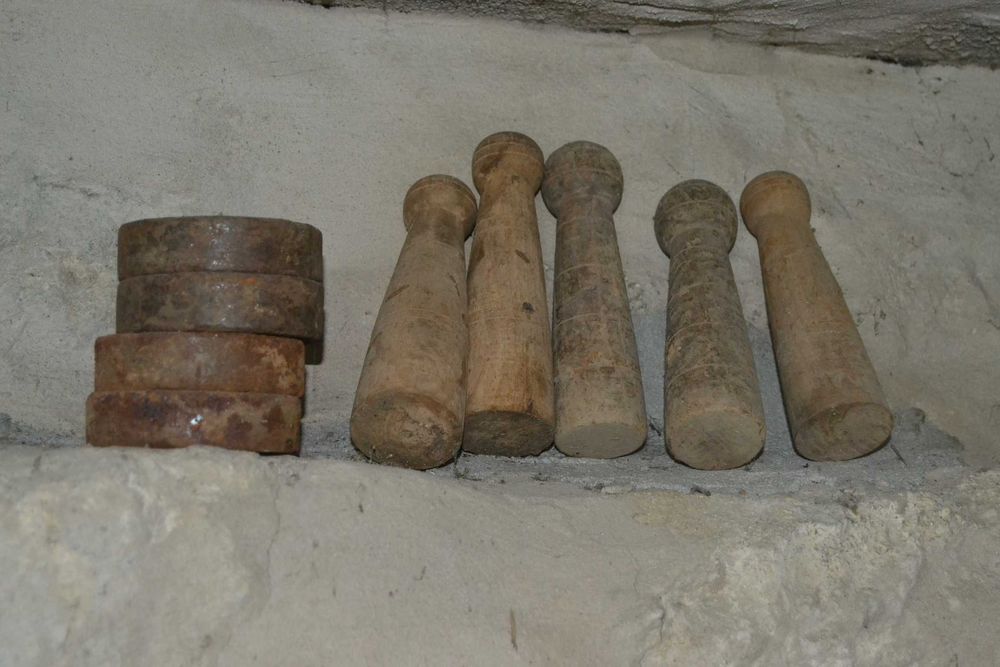 Livros Antigos e Antiguidades