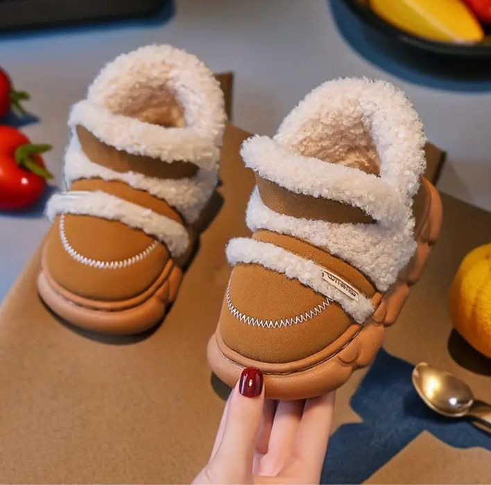 Nowe futrzane buty 29 z futerkiem