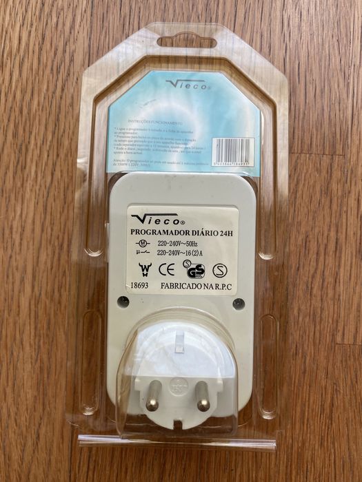 24-Hour Daily Analog Timer64751149522562121