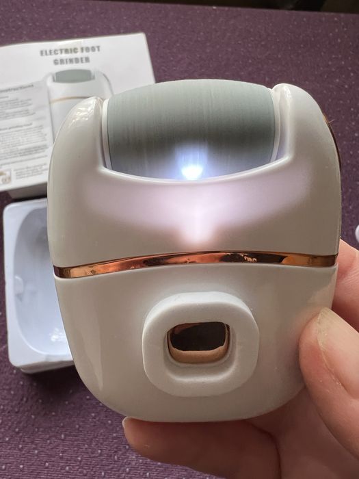 Електрична шліфувальна машинка для ніг. Пемза