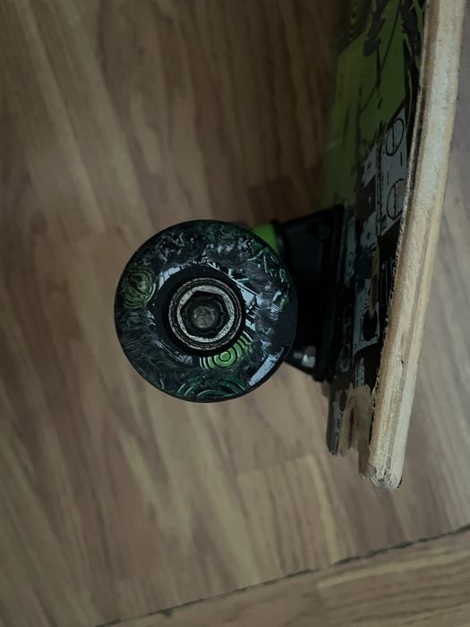 Skate partido p/peças