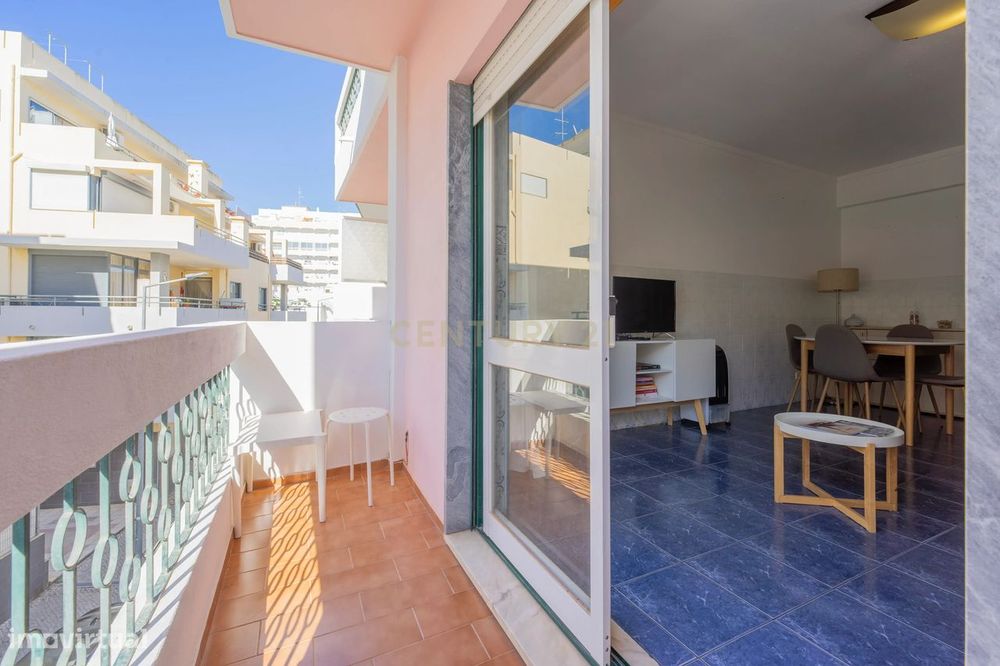 Apartamento T2 no Centro de Olhão, perto da Av. Dr. Bernardino da Silv