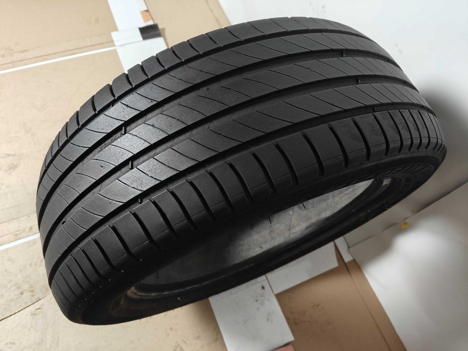 1шт R17 215 50 шина літня 22р Michelin Primacy 4+ гарний стан