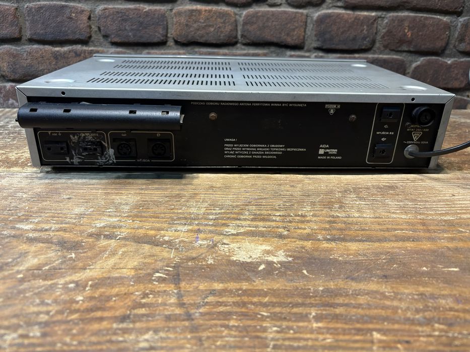 Amplituner Unitra AIDA AWS 103