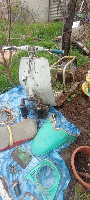 Мотороллер Вятка разбор