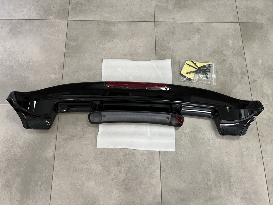 Спойлер Lexus LX 470 / Toyota Land Cruiser 100 105 Тойота Лэнд Крузер