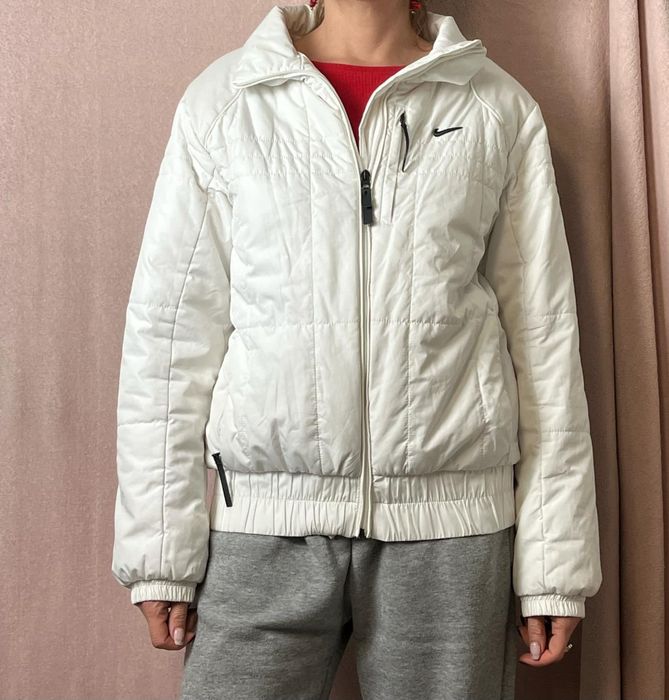 #Nike kurtka biała sportowa