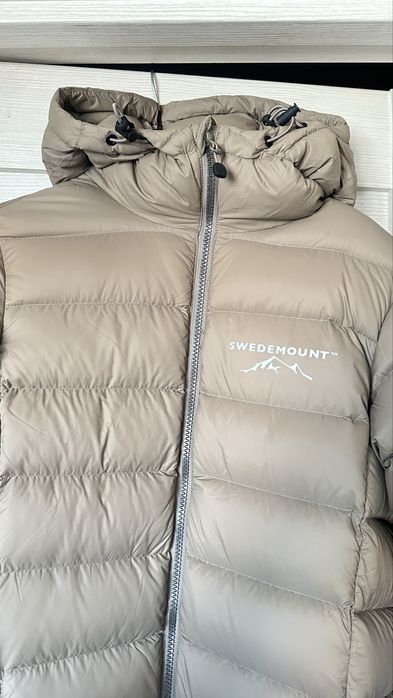 Новий пуховик swedemount