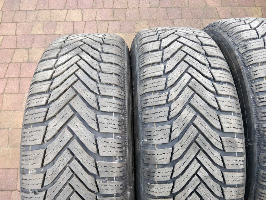 3420. Koła zimowe BMW 3 G20 5x112 ET22 205/60/16 Michelin 8.5mm 2023r