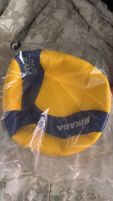 Bola volei Mikasa V200W