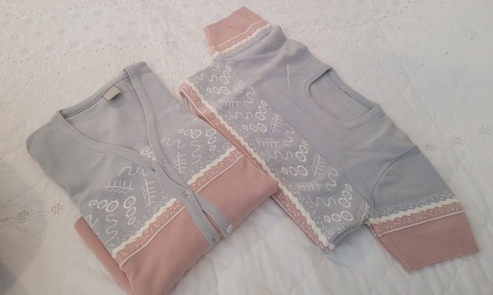 Conjunto de camisola e casaco