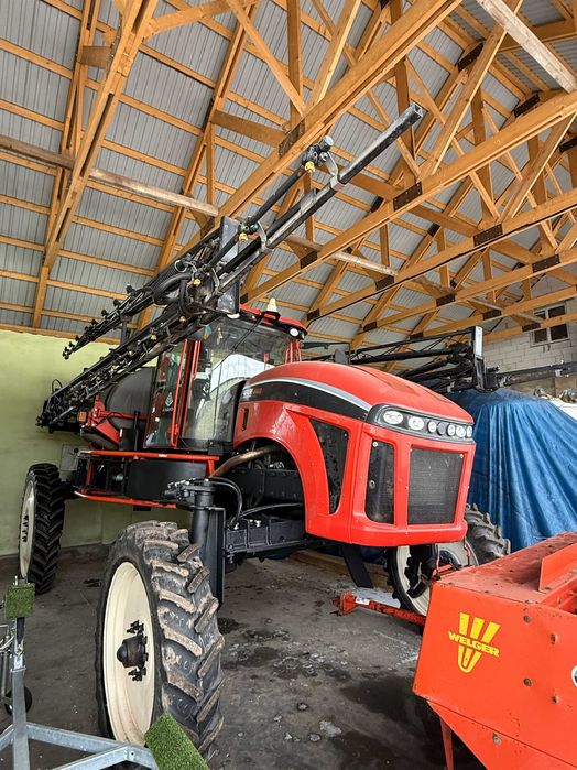 Продам самохідний оприскувач APACHE AS 1020 2012 р 6000 м год