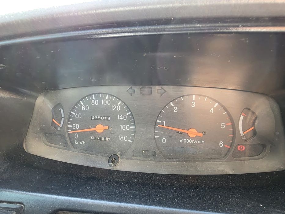 Mitsubishi Strakar L200