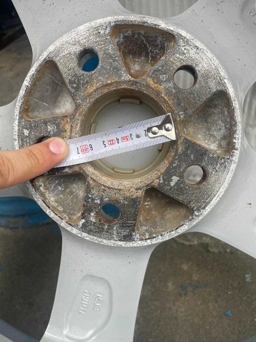 Диски з шинами r17 225/65 5-114.3 ЕТ51
