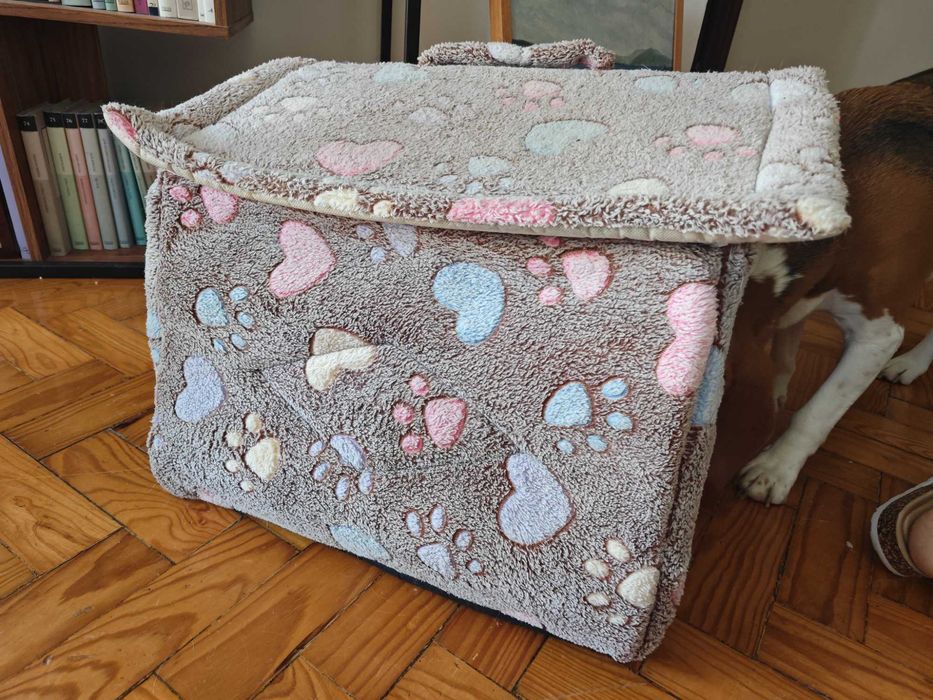 Casota de cão/gato macia para interior