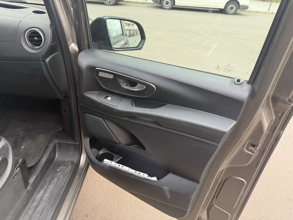 Продам Mercedes Vito V class 447 metris