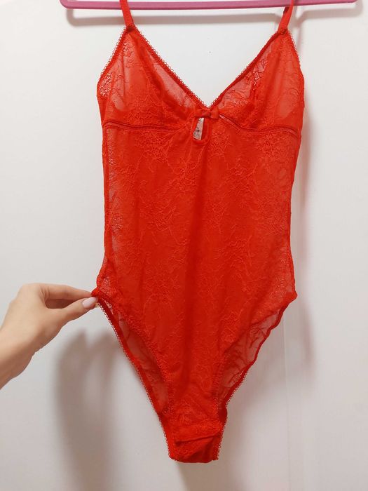 Ніжний мереживний боді