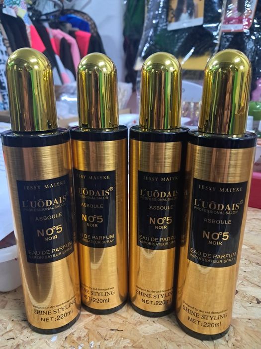 Cacheador de cabelo efeito molhado