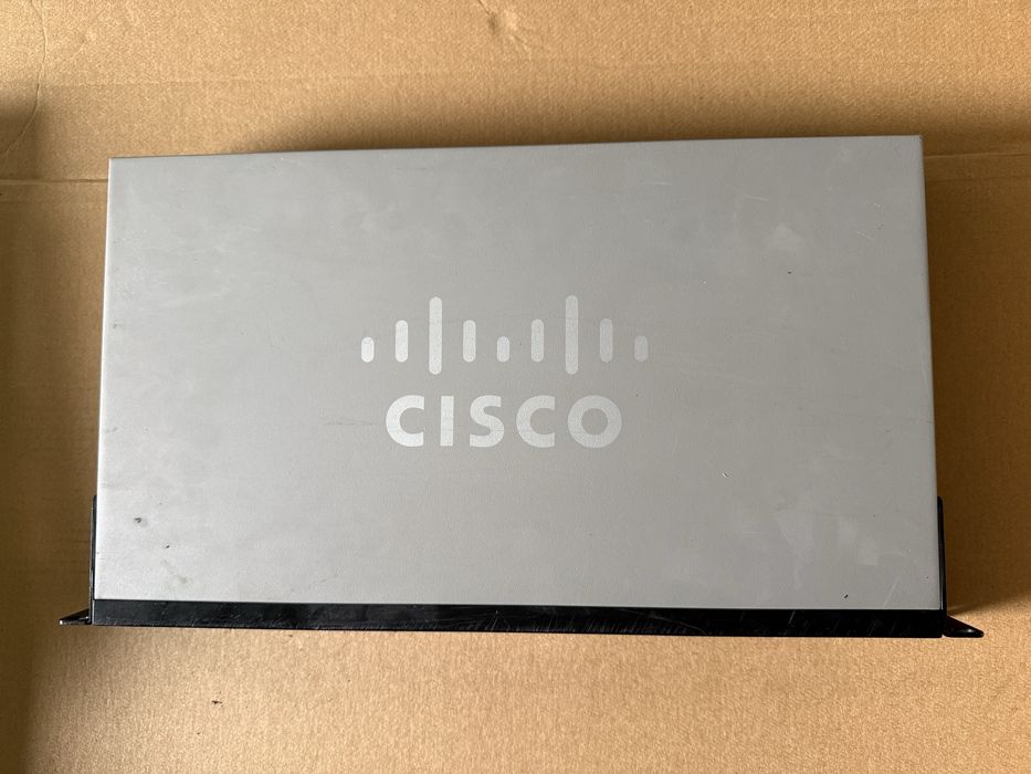 Switch Cisco SG300-28 SFP zarządzalny / smart / managed