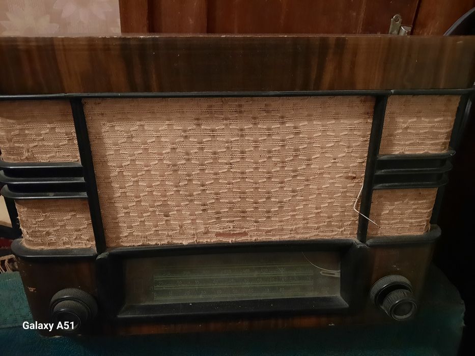 Радiоприймач   Latvia , Днiпро -52