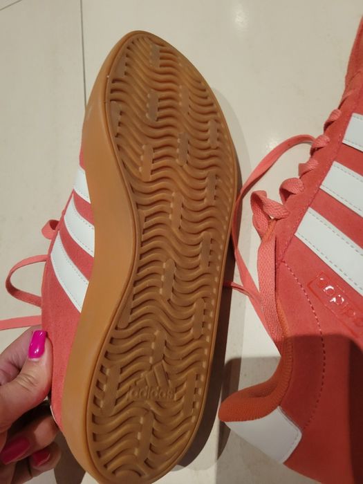 Sapatilhas adidas  tam.40