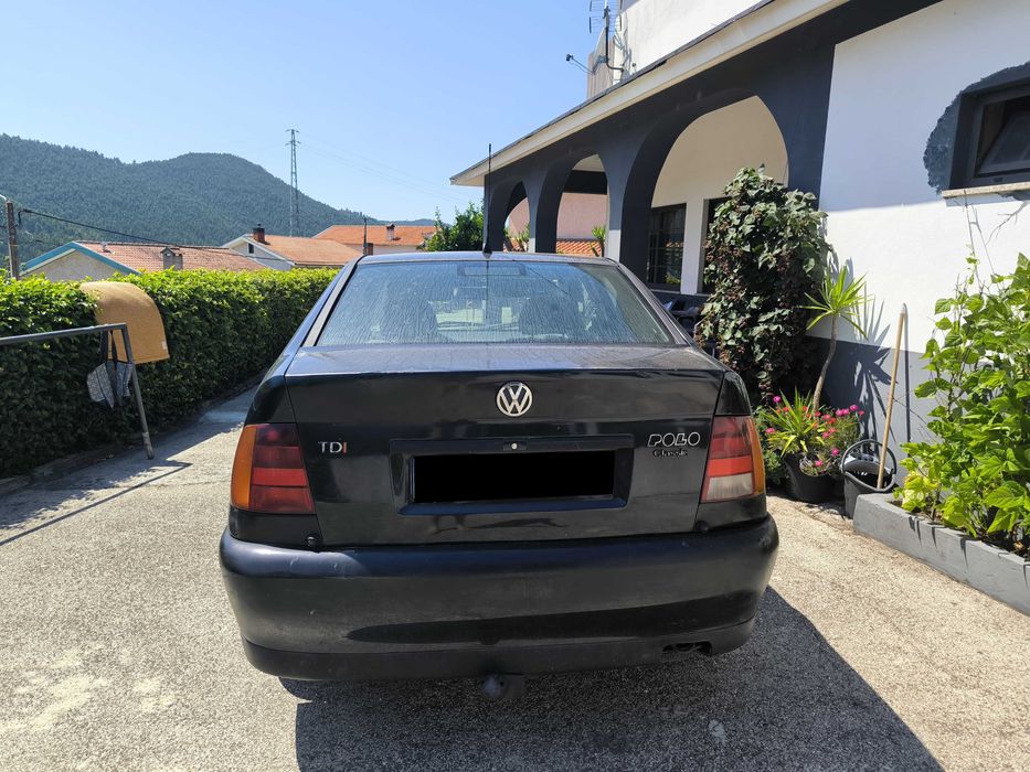 Volkswagen Polo Classic 1.9 tdi (1998) -  carro económico