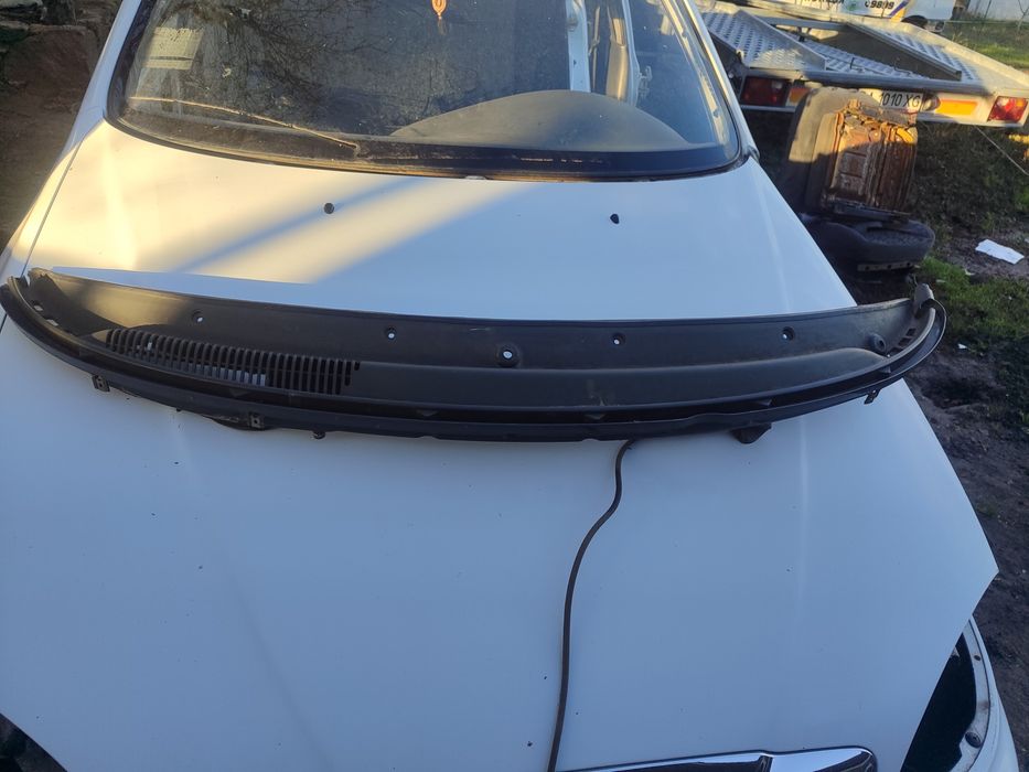 Жабо ваз 2110-2111-2112 решетка лобового стекла