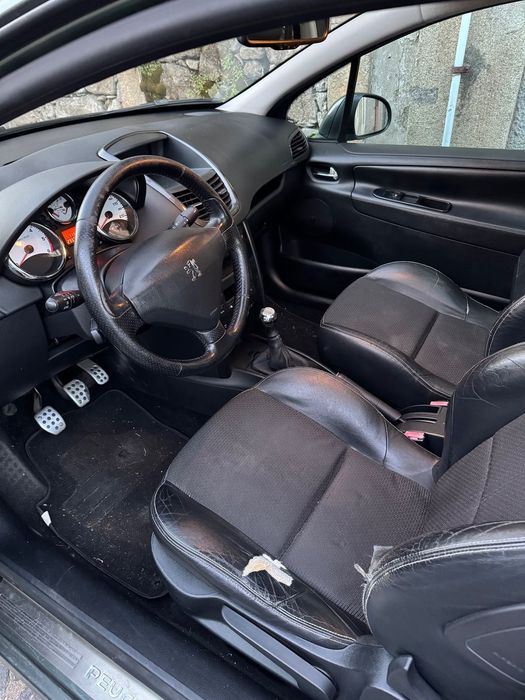 Peugeot 207 1.6 HDi Sport
