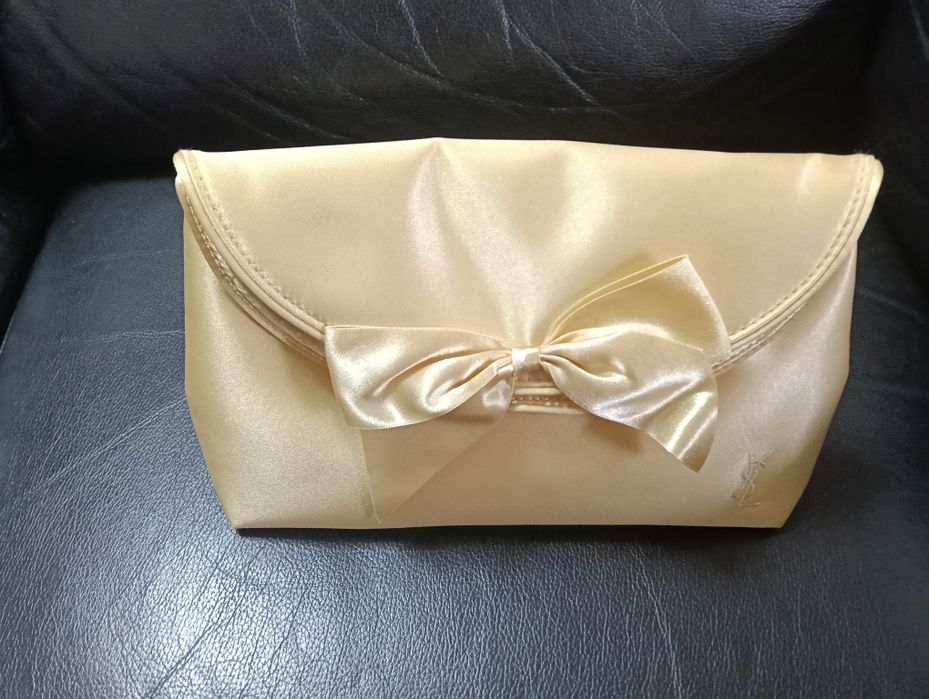 Bolsa/ nécessaire YSL