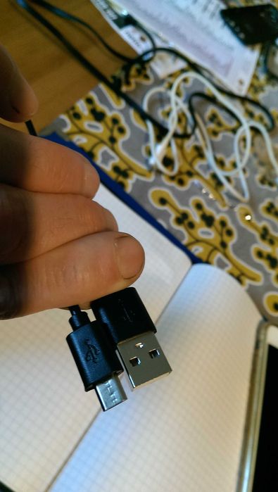 Przewód USB męski- micro USB męski, 29 cm;