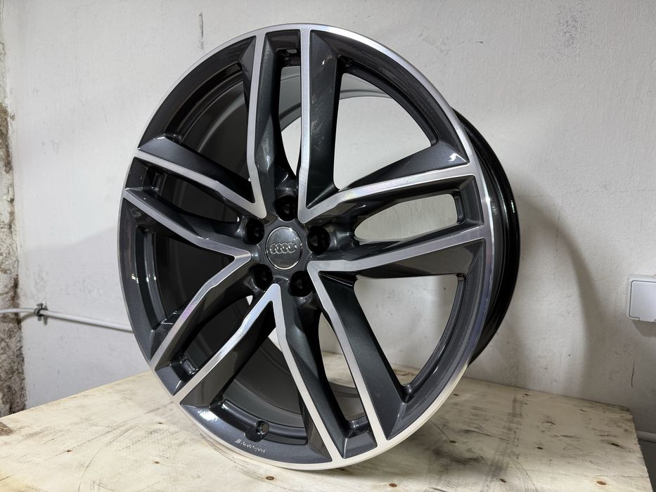 Oryginalne Felgi Audi 21" 4M0 A5 S5 RS5 S6 RS6 A7 S7 RS7 Q7 SQ7 Q8 SQ8