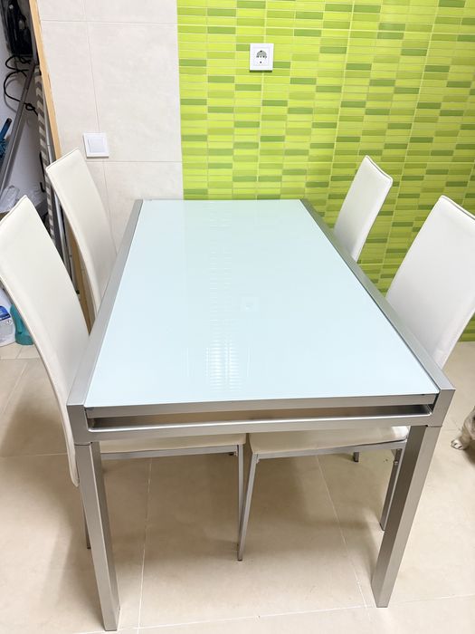 Mesa de jantar extensivel