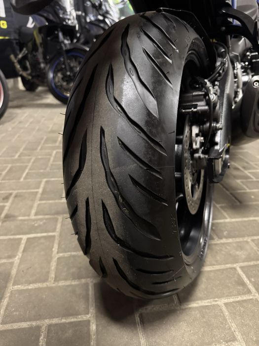 Японский мотоцикл Suzuki GSX-S1000  2016