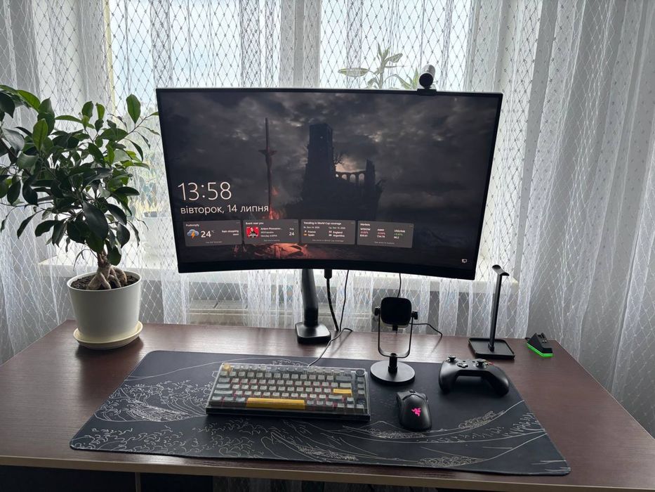 Ігровий ПК + МоніторIntel i5-9400F / GTX 1660 Super 6GB / 16GB RAM / SSD