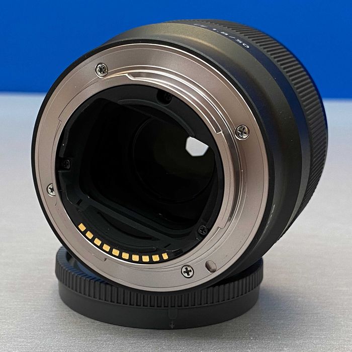 Sony FE 50mm f/1.8