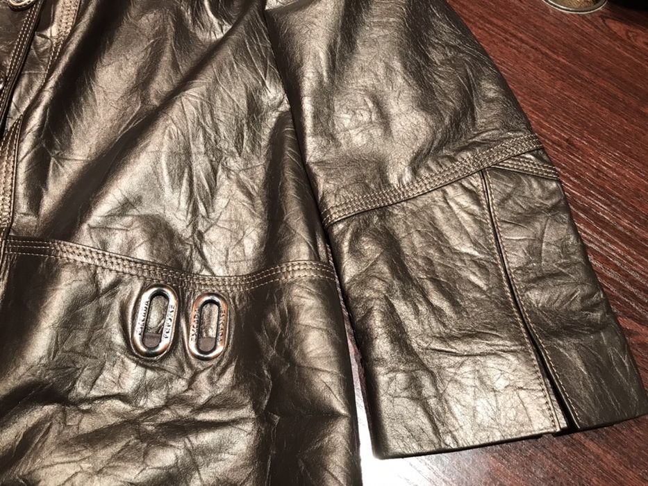 Женское пальто (плащ) кожаное Esccada 56 размера