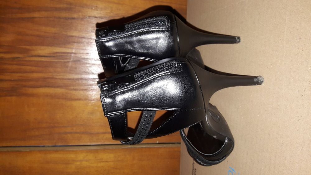 Buty szpilki jak nowe