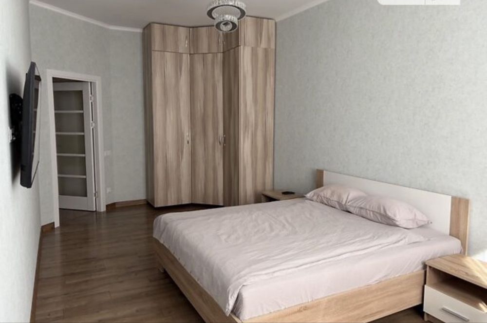 Apartment in Kyiv, Chorna hora, Zvirynets - Вид 6